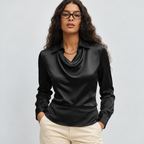 Silvia | Blusa de Lujo con Brillo y Cuello Plisado