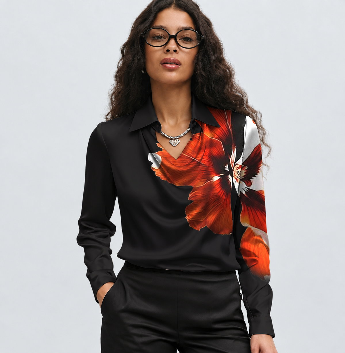 Silvia | Blusa de Lujo con Brillo y Cuello Plisado