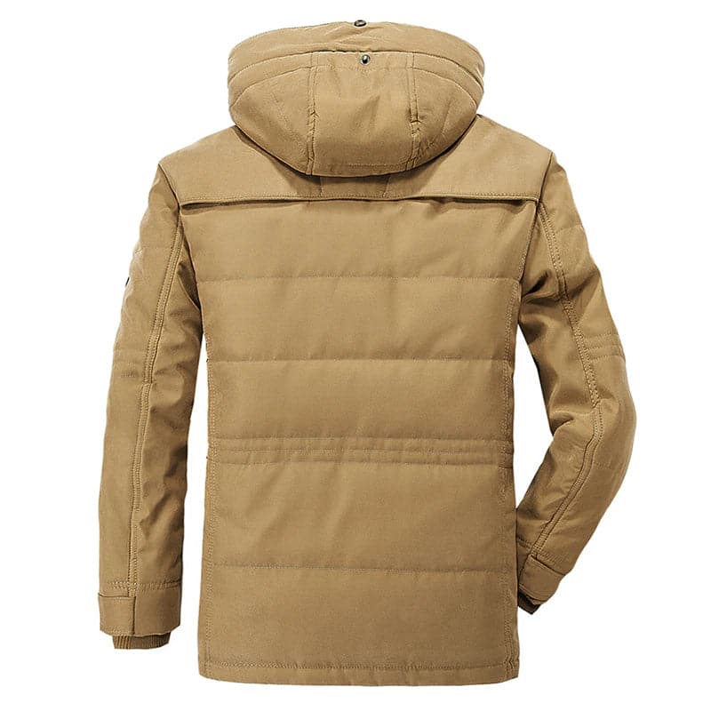 Chaqueta con capucha y bolsillos cómoda