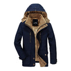 Chaqueta con capucha y bolsillos cómoda