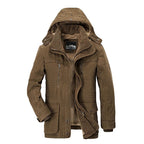 Chaqueta con capucha y bolsillos cómoda