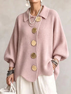 Isadora | Cárdigan Oversize con Cuello y Botones Metálicos Grandes