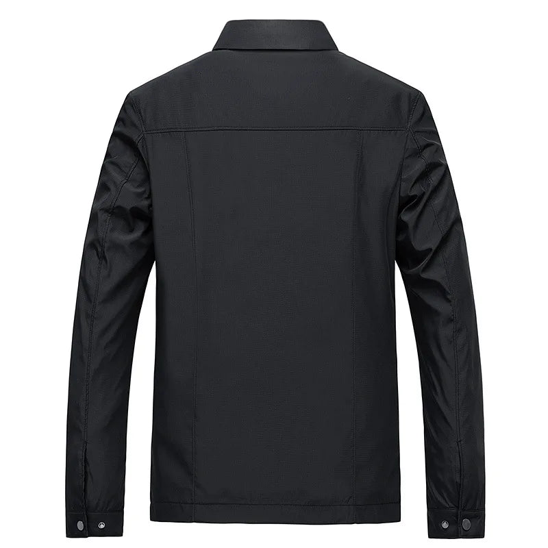 Chaqueta impermeable con cremallera ligera
