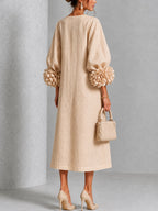 Vestido Midi Beige Floral con Botones y Mangas Florales Extravagantes